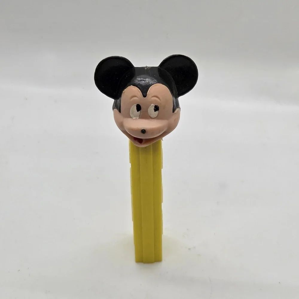 VTG Mickey Mouse PEZ Dispenser No Feet Made in Austria Patent 2620061‎ Yellow...
